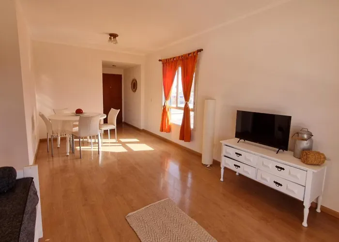 Departamento Centrico Junto Al Mar